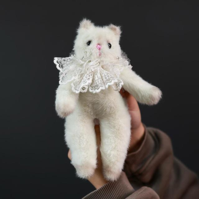 Авторская игрушка Котенок
