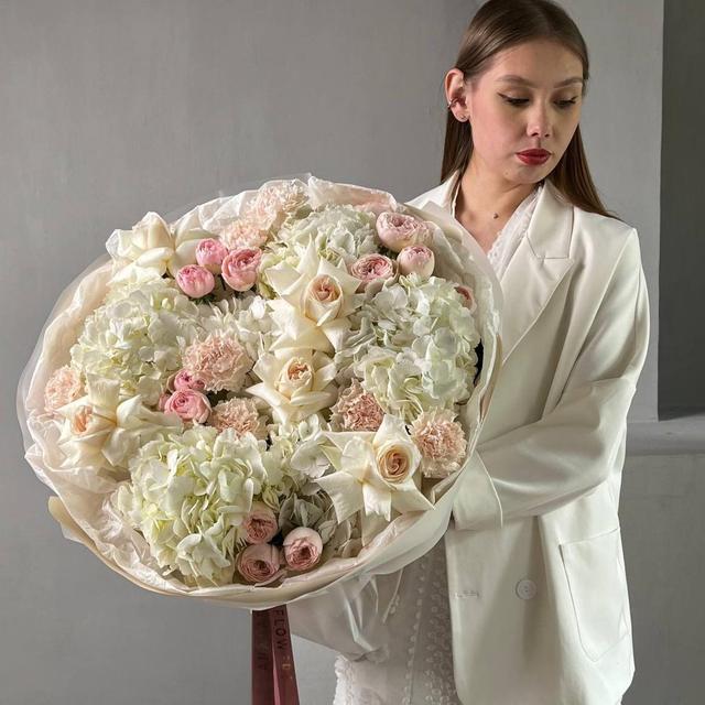 Букет Симфония нежности (в двух размерах)