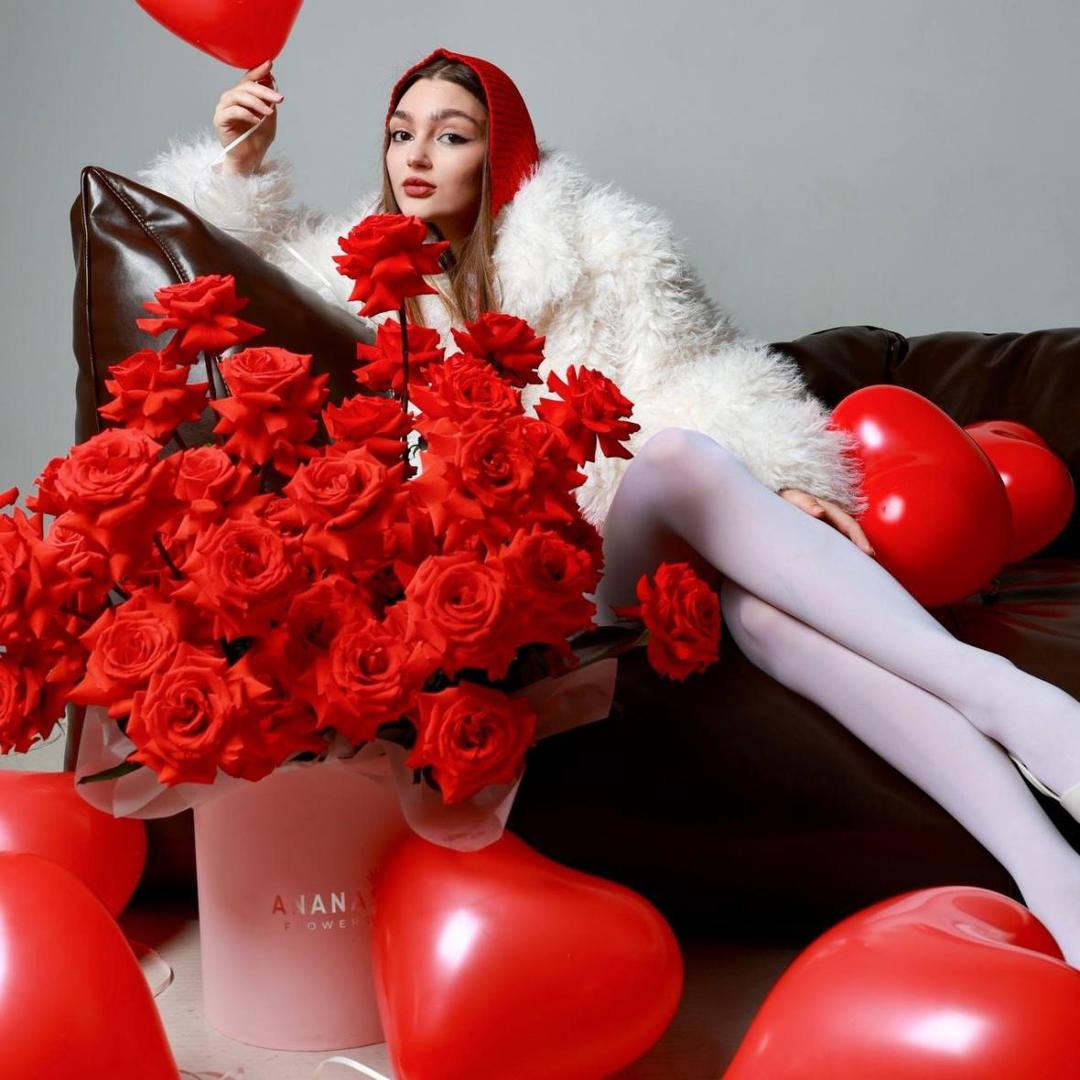 Композиция Миллион алых роз