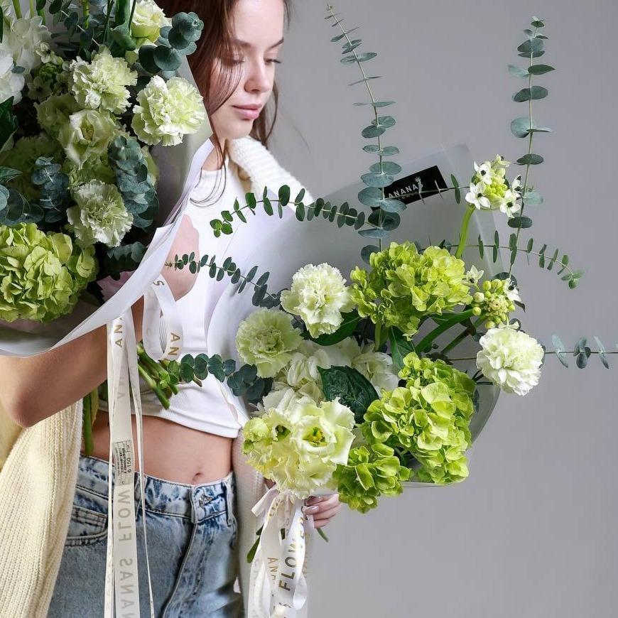 Букет Изумрудный город (в двух размерах)